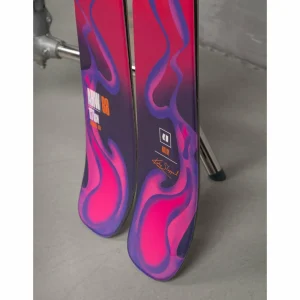 Armada ARW 88 Skis - Women's + Salomon Strive 12 GW Ski Bindings