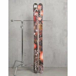 Armada BDog Skis + Salomon Strive 14 MN Ski Bindings