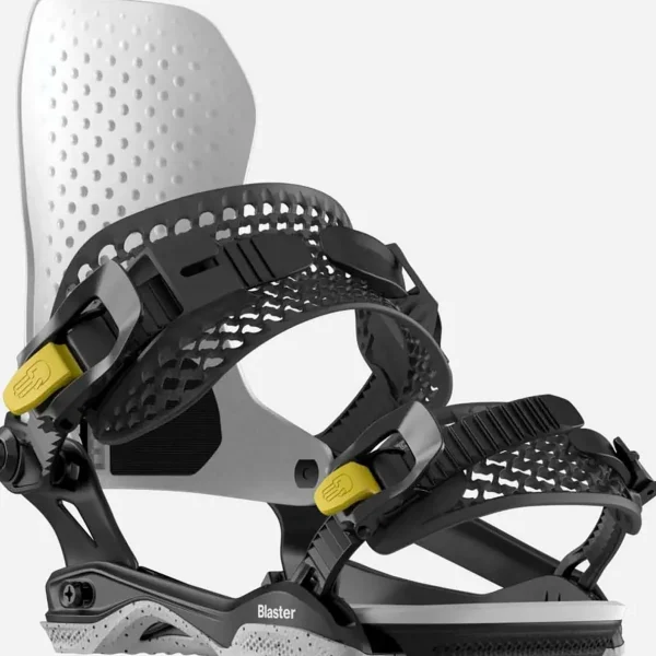 Bataleon Disaster+ Snowboard + Blaster Asymwrap Snowboard Bindings 2025