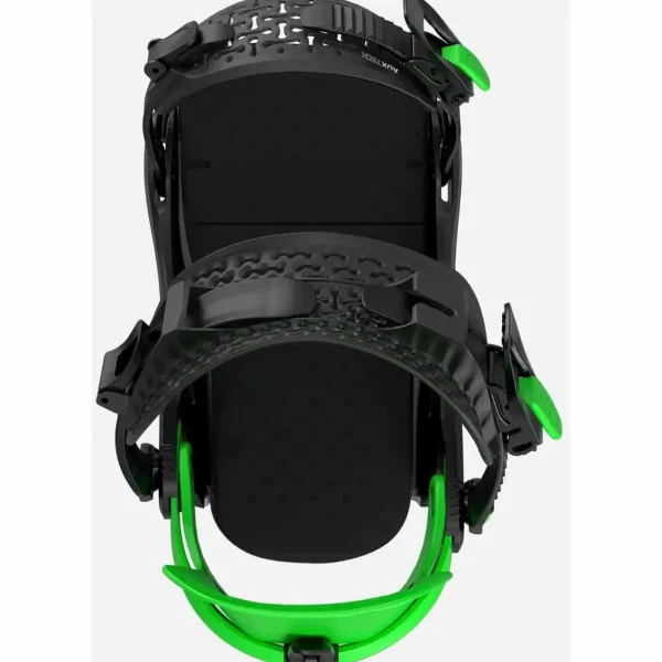 Bataleon Wallie Snowboard + Chaos Heelwrap Snowboard Bindings 2025