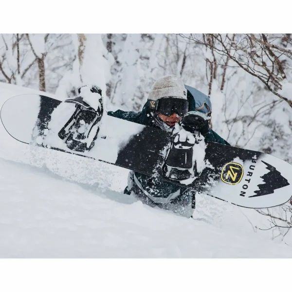 Burton Family Tree High Fidelity Snowboard + Cartel X EST Snowboard Bindings 2025