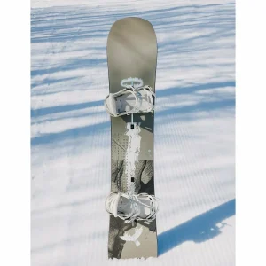 Burton Instigator Flat Top Snowboard + Freestyle Snowboard Bindings 2025