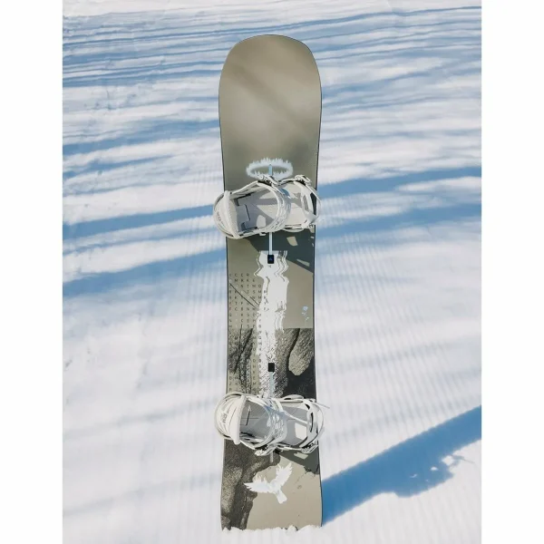 Burton Instigator Flat Top Snowboard + Freestyle Snowboard Bindings 2025