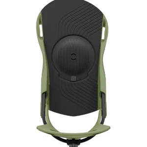 CAPiTA Pathfinder Camber Snowboard + Union Flite Pro Snowboard Bindings + thirtytwo Shifty Snowboard Boots 2025