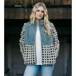 Women Deso Zephyr Snap Jacket - Women's
