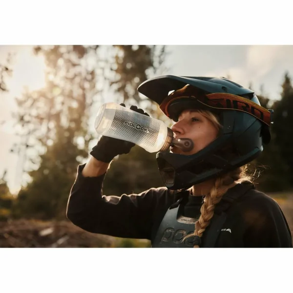 Fidlock Twist 750 25oz Compact Water Bottle with Bike Base