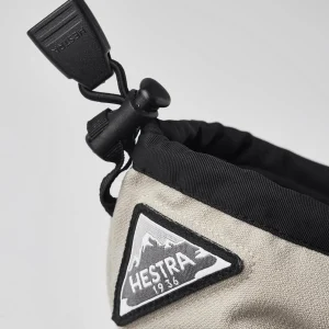 Women Hestra Powder Gauntlet 3 Finger Mittens