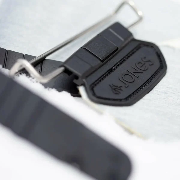 Jones Solution Splitboard + Nomad Quick Tension Tail Clip Splitboard Skins 2025