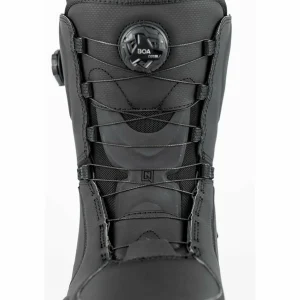 Lib Tech T. Rice Pro Snowboard + Burton Step On Genesis Snowboard Bindings  + Nitro Darkseid Step On Boa Snowboard Boots 2025
