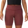 Women Mountain Hardwear Yuba Trail™ 7" Shorts - Women's