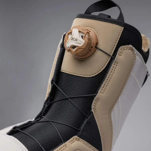 Nidecker Sensor Snowboard + Muon-W Snowboard Bindings + Cascade Snowboard Boots - Women's 2025