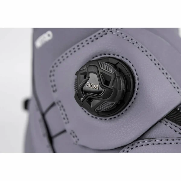 Nitro Cave Step On TLS Snowboard Boots + Burton Step On Escapade EST Snowboard Bindings - Women's 2025