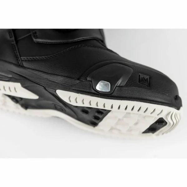 Nitro Cave Step On TLS Snowboard Boots + Burton Step On Escapade EST Snowboard Bindings - Women's 2025