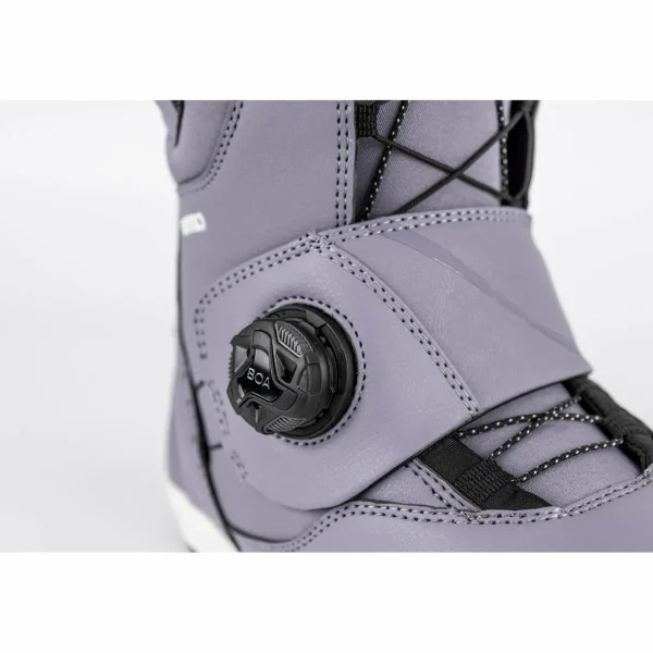 Nitro Cave Step On TLS Snowboard Boots + Burton Step On Escapade EST Snowboard Bindings - Women's 2025