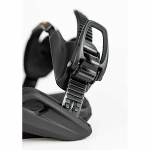 Nitro Squash Snowboard + Team Pro Snowboard Bindings 2025