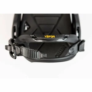 Nitro Squash Snowboard + Team Pro Snowboard Bindings 2025