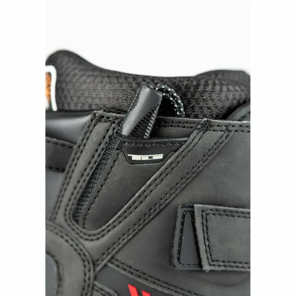 Nitro Team Pro Snowboard + Team Pro Snowboard Bindings + Team Pro MK TLS Snowboard Boots 2025