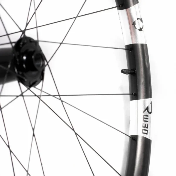 Revel RW30 Hydra Fusion-Fiber Wheelset - 27.5"
