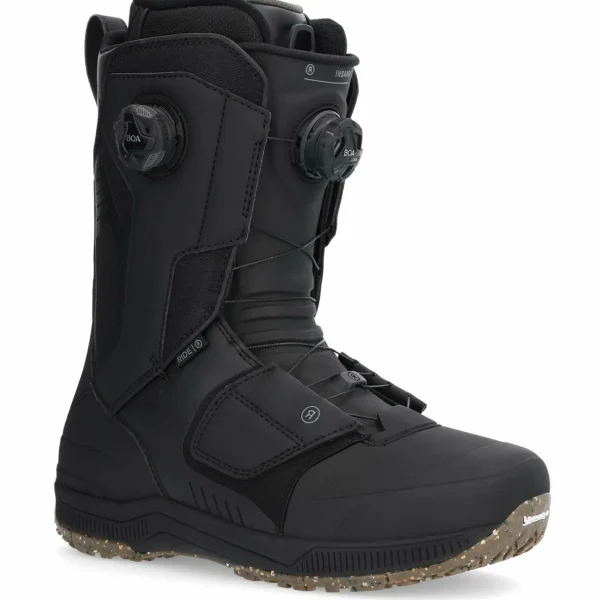 Ride MTNpig Snowboard + A-10 Snowboard Bindings + Insano Snowboard Boots 2025
