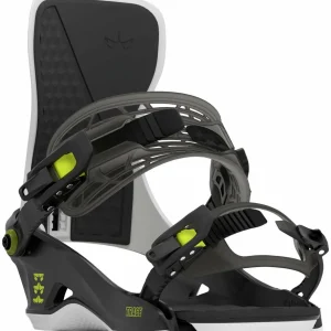 Rome Mechanic Snowboard + Trace Snowboard Bindings 2025