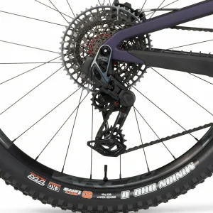 Santa Cruz Hightower 4 CC X0 AXS Complete Mountain Bike 2025