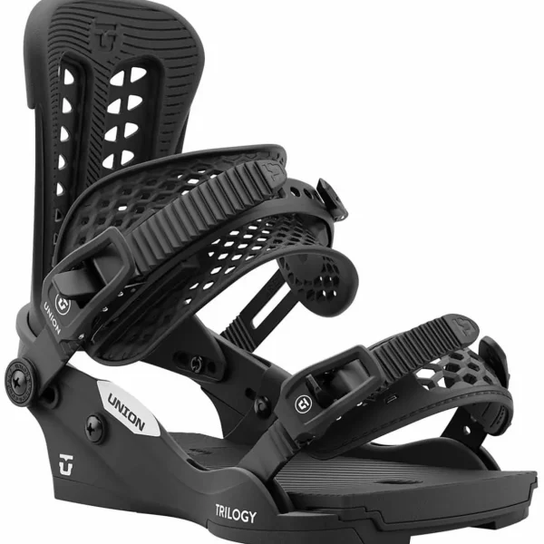 Season Aero Snowboard + Union Trilogy Classic Snowboard Bindings - Women's 2025
