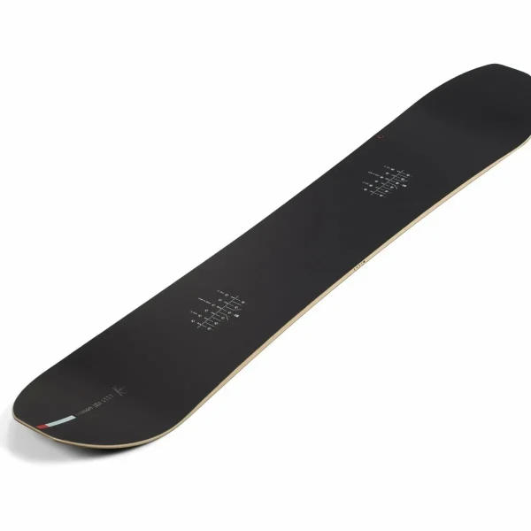 Season Kin Snowboard + Union Strata Snowboard Bindings 2025