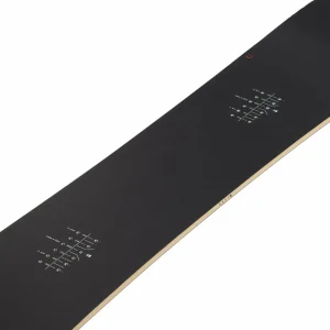 Season Kin Snowboard + Union Ultra Snowboard Bindings 2025