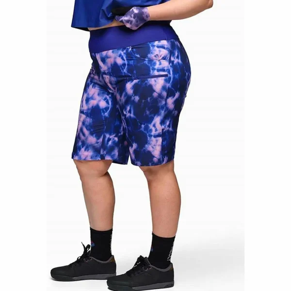 Women Shredly Limitless 11" Stretch Waistband High-Rise Shorts - Women's