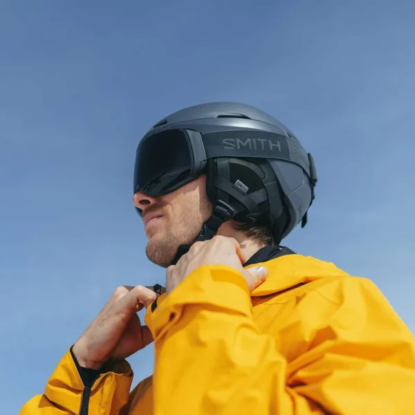 Smith Accel MIPS Helmet