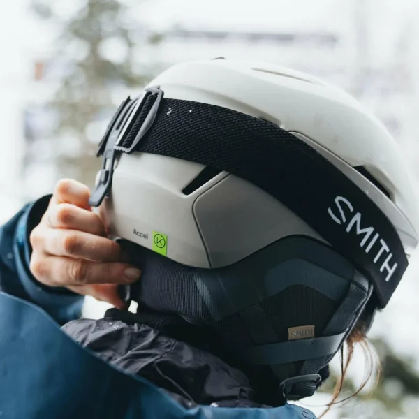 Smith Accel MIPS Helmet