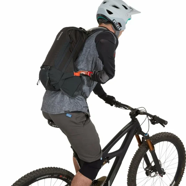 Women Thule Rail Pro 12L Hydration Pack