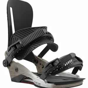 United Shapes Experiment Snowboard + Union Atlas Snowboard Bindings 2025