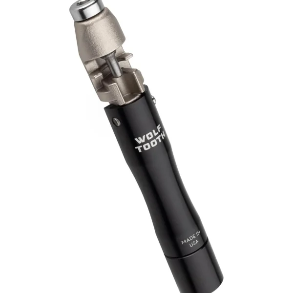 Wolf Tooth Components EnCase System Chain and Tire Plug Multitool