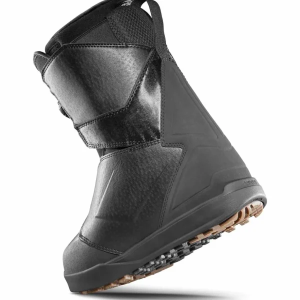 Yes. Menace Snowboard + Rebel Snowboard Bindings + thirtytwo Lashed Double Boa Snowboard Boots - Women's 2025