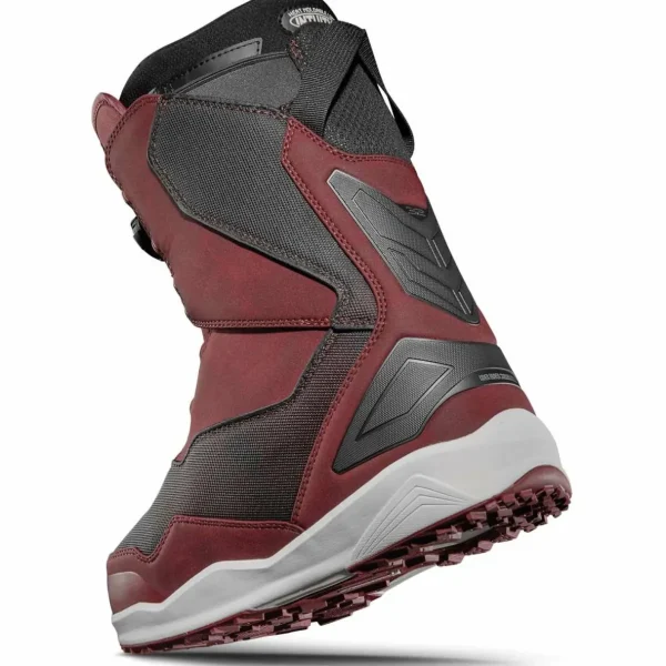 Yes. Standard UnInc. DC XTRM Snowboard + Drive Snowboard Bindings + thirtytwo TM-2 Double Boa Snowboard Boots 2025